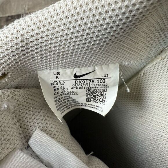 Nike Womens Size 8 Gamma Force DX9176-103 White Casual Shoes Sneakers - Picture 5 of 8